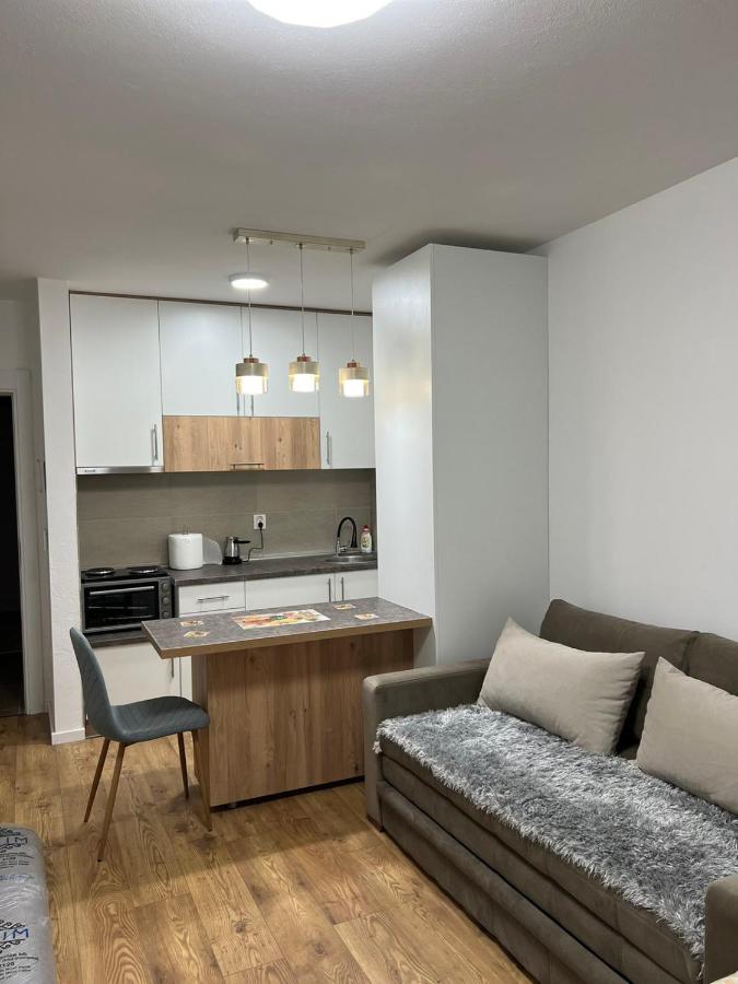 Apartmani Imperial Novi Pazar Eksteriør billede