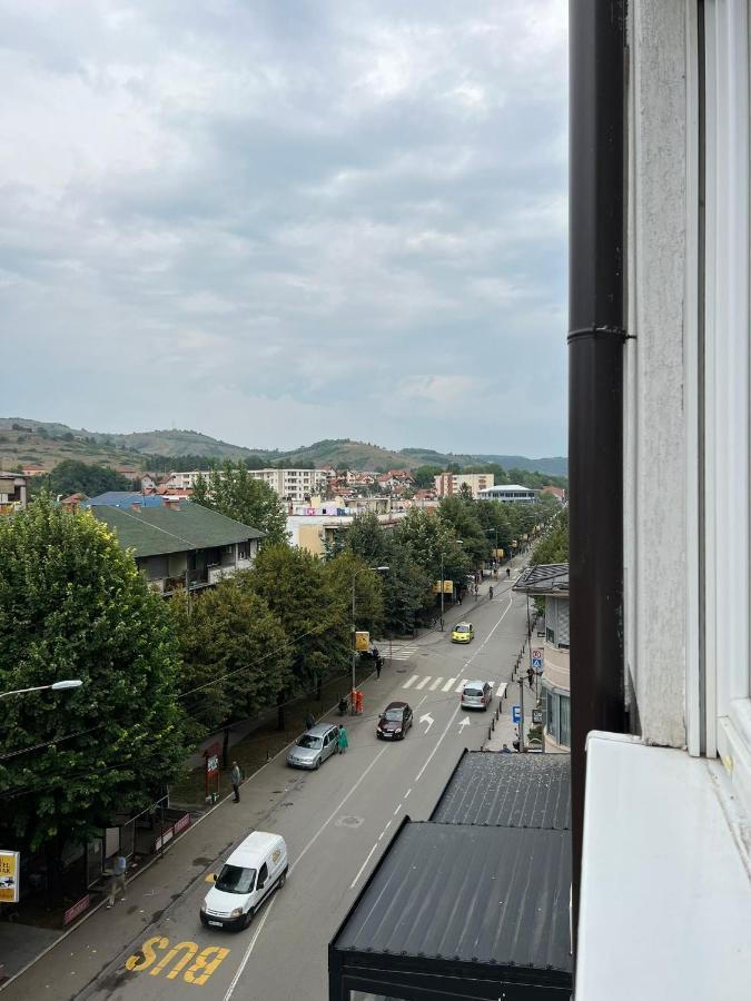 Apartmani Imperial Novi Pazar Eksteriør billede