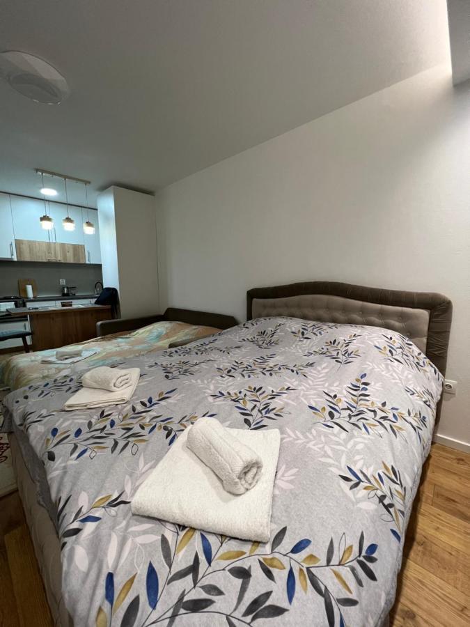 Apartmani Imperial Novi Pazar Eksteriør billede
